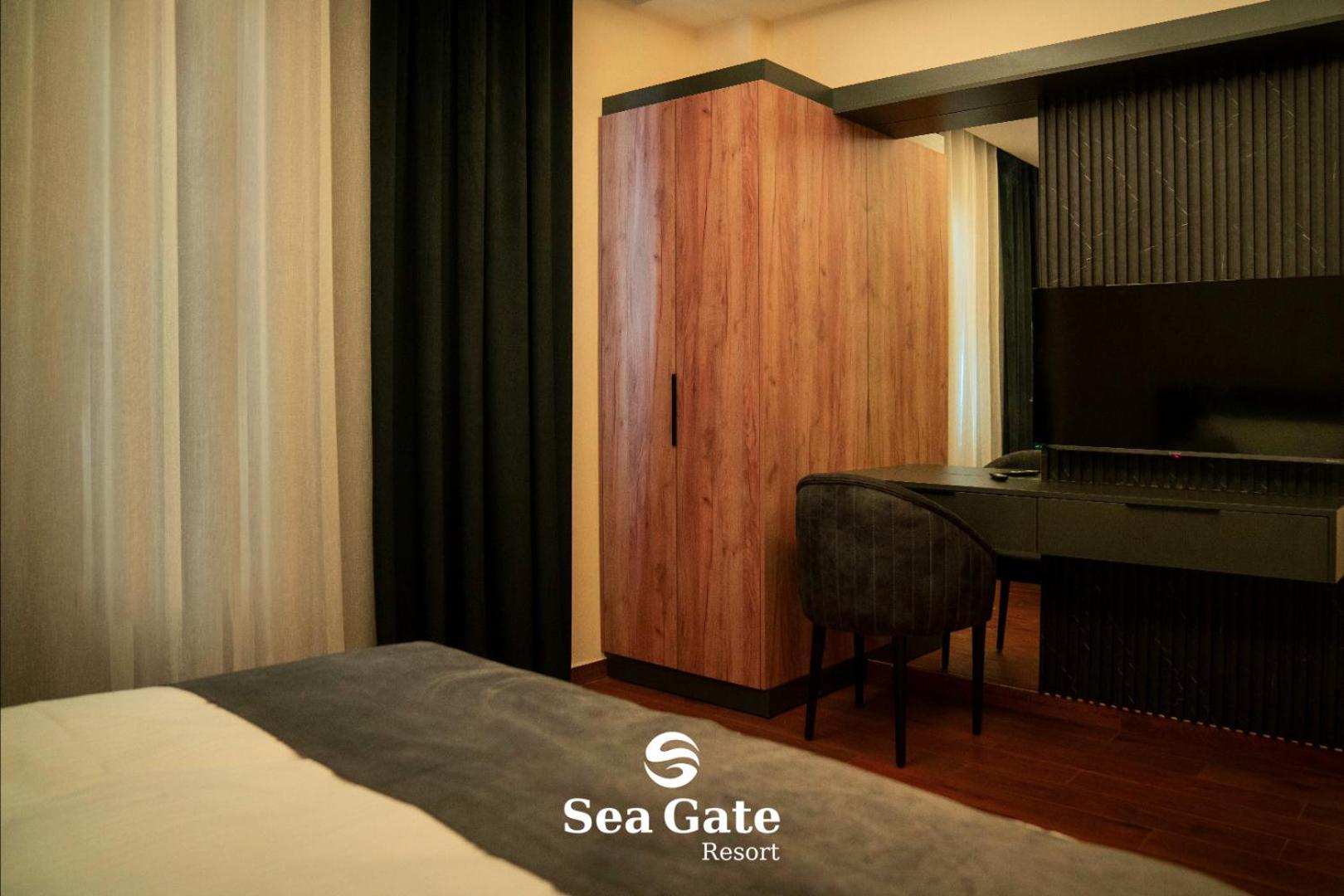 Sea Gate Resort Sweimeh Exterior photo